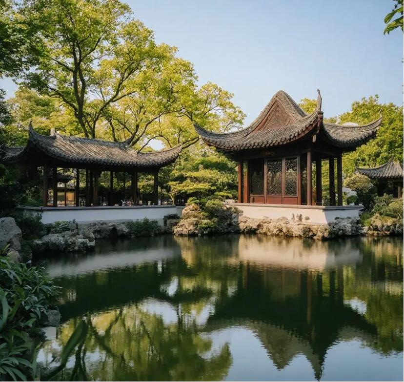 雅安雨城小珍餐饮有限公司